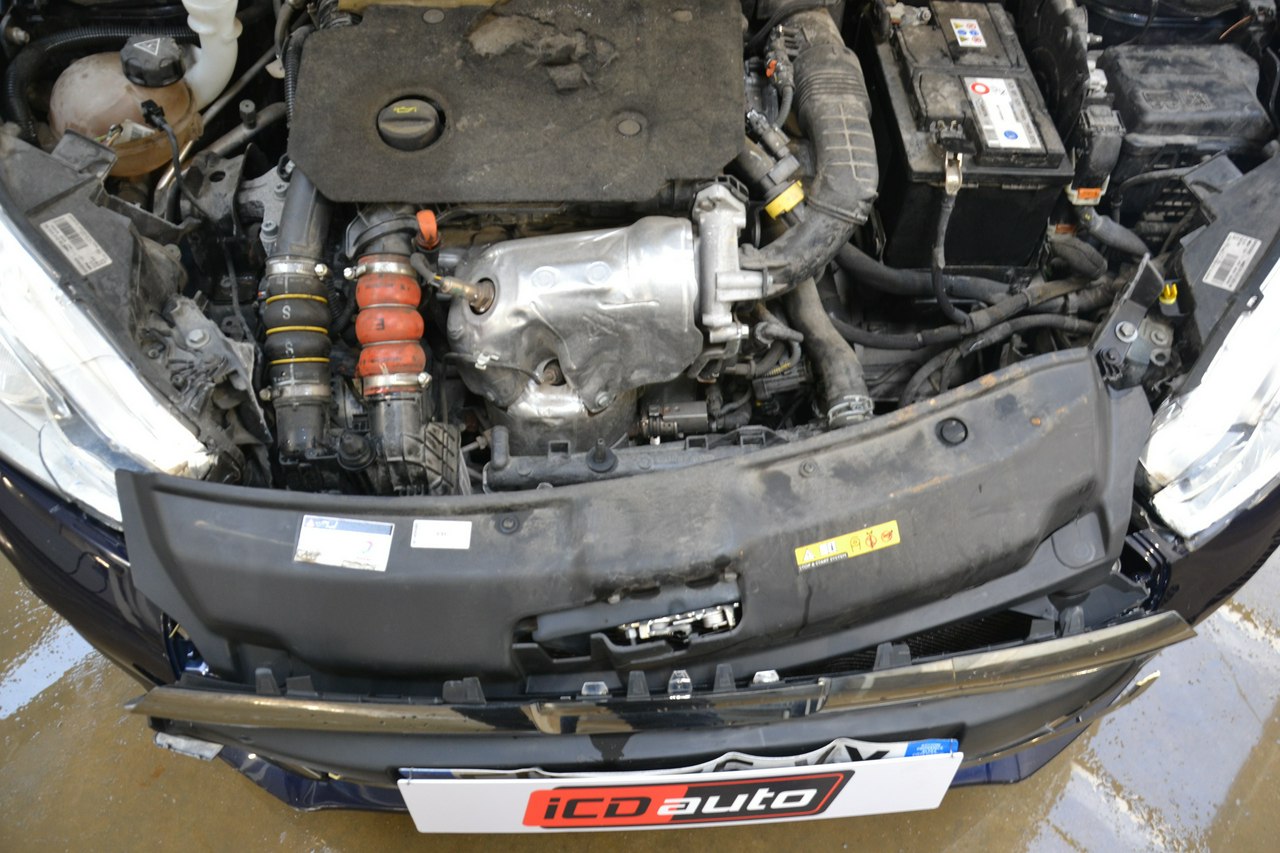 Peugeot 208 - obrazek 16