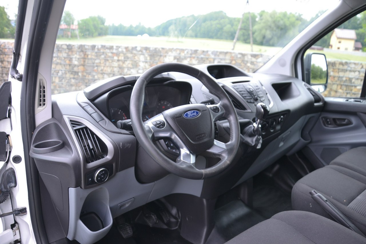 Ford Transit Custom - obrazek 12