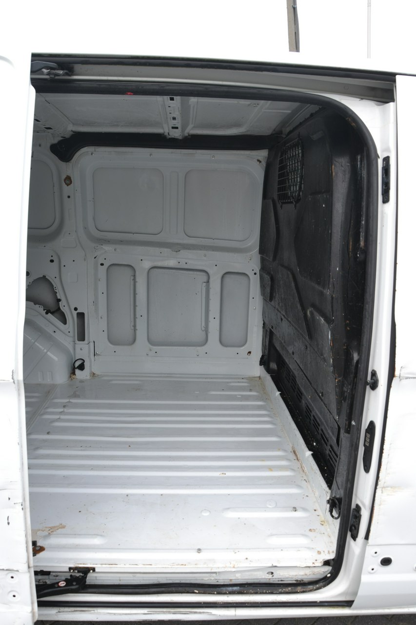 Ford Transit Custom - obrazek 17