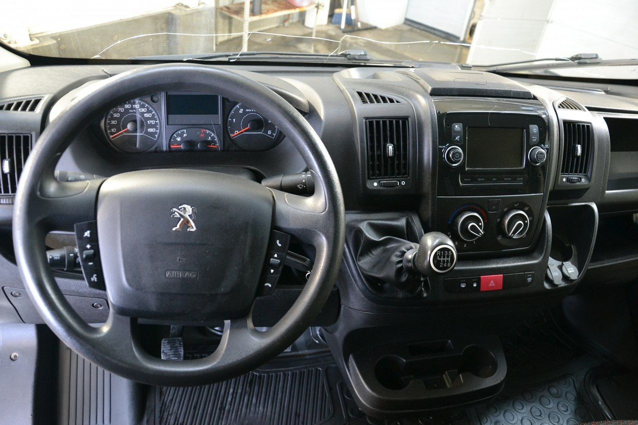 Peugeot Boxer - obrazek 13