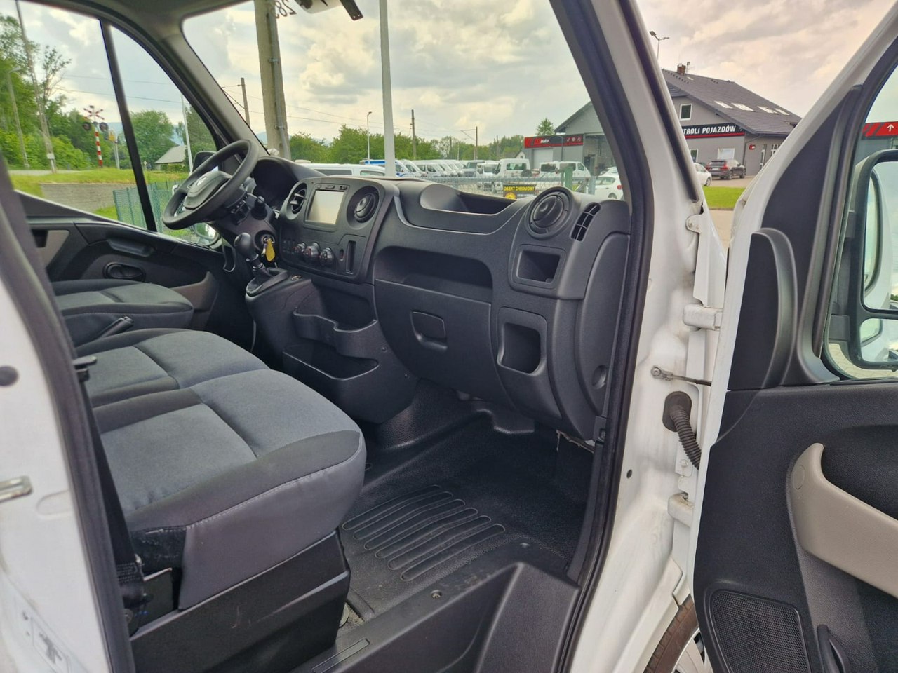 Renault Master - obrazek 16