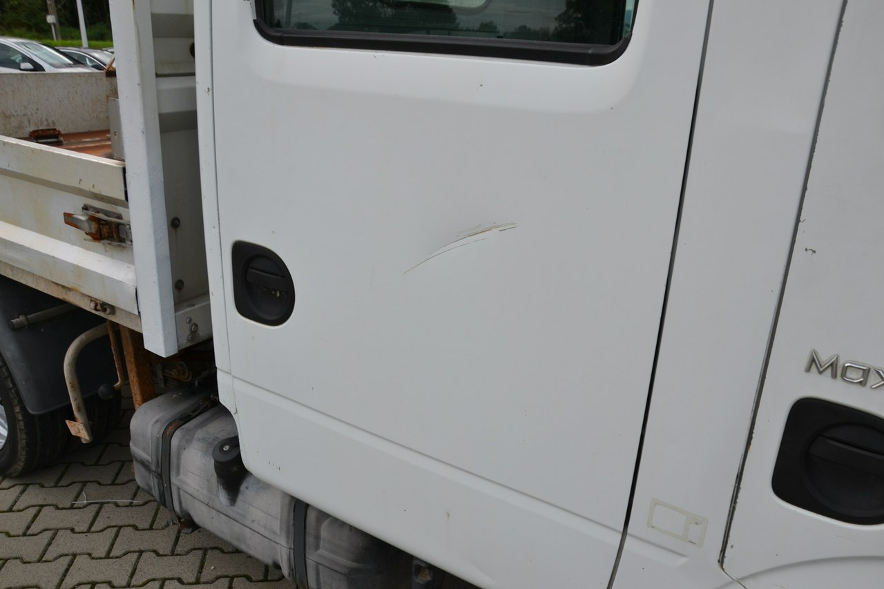 Renault Maxity - obrazek 17