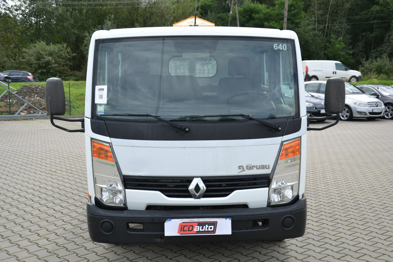 Renault Maxity - obrazek 2