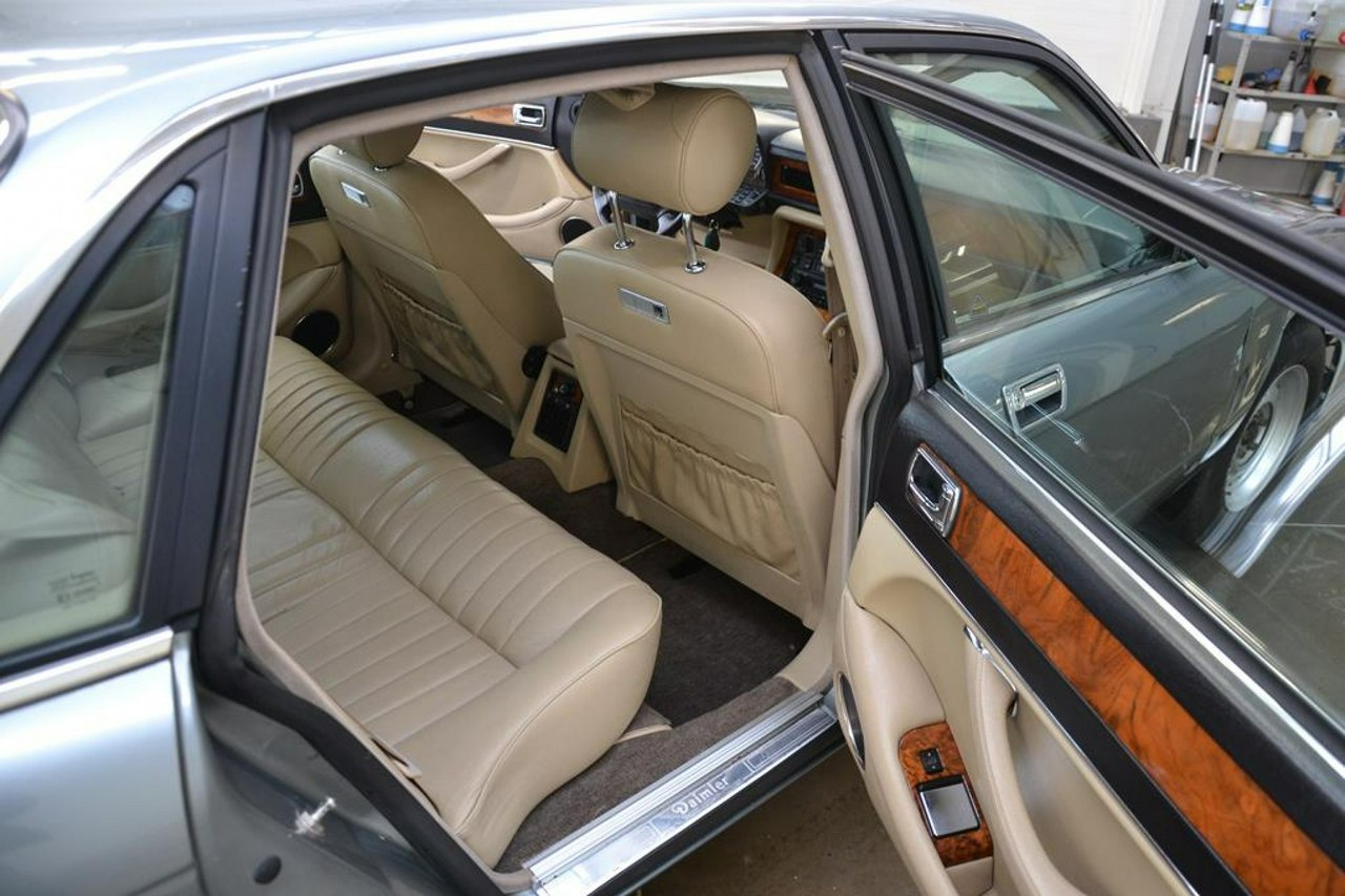 Jaguar XJ - obrazek 17
