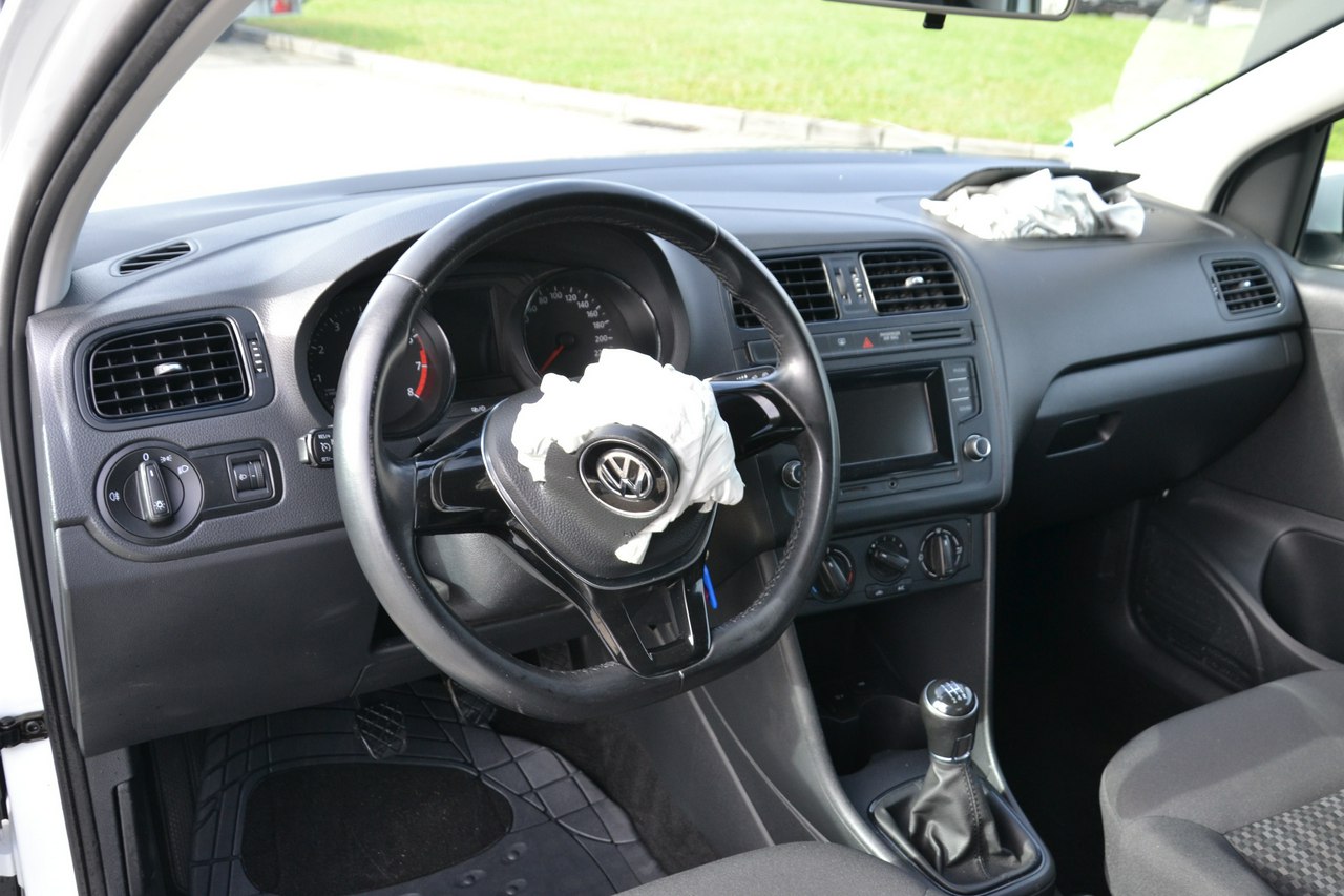 Volkswagen Polo - obrazek 16