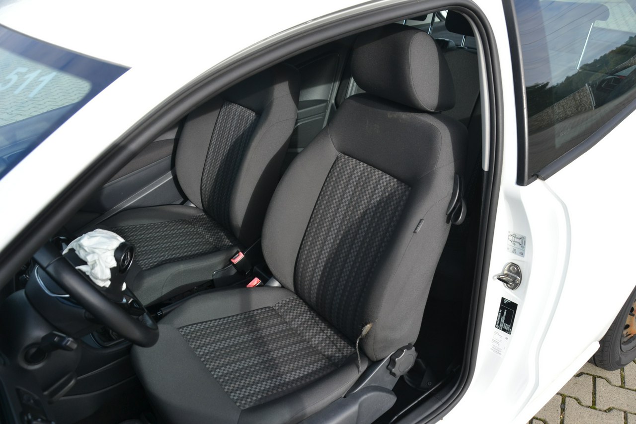 Volkswagen Polo - obrazek 19