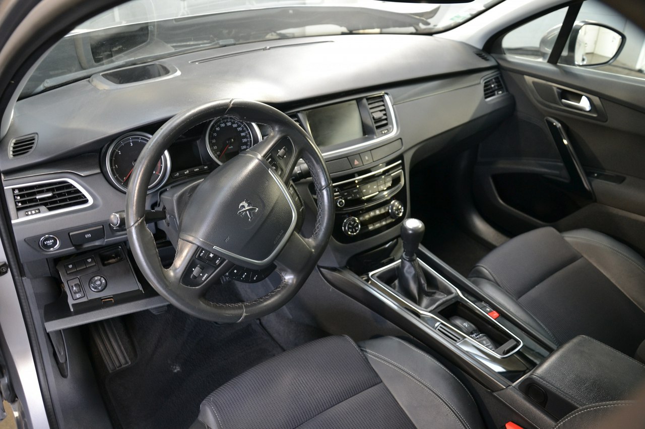 Peugeot 508 - obrazek 19