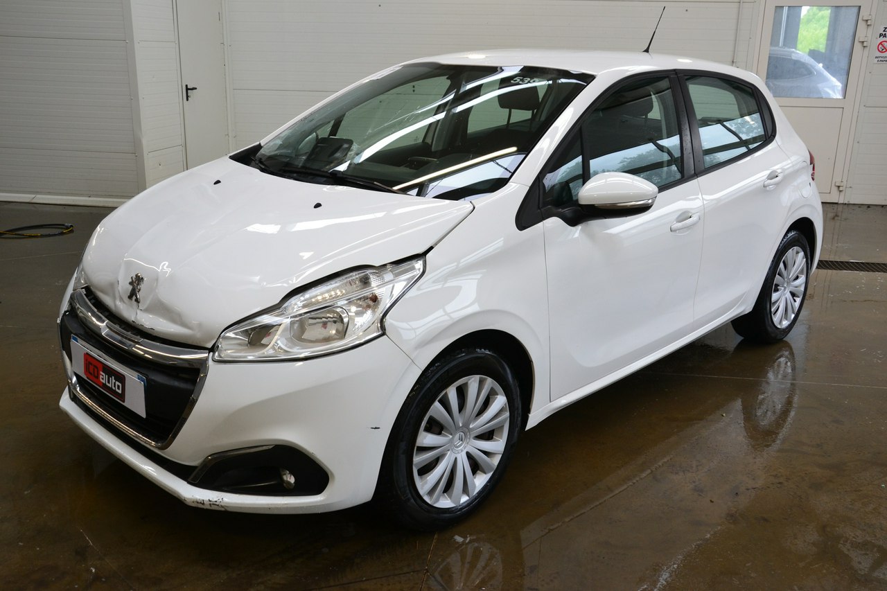 Peugeot 208 - obrazek 3