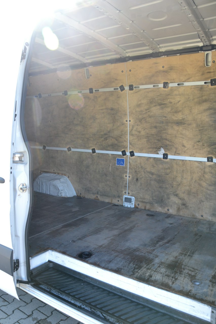 Mercedes Sprinter - obrazek 21