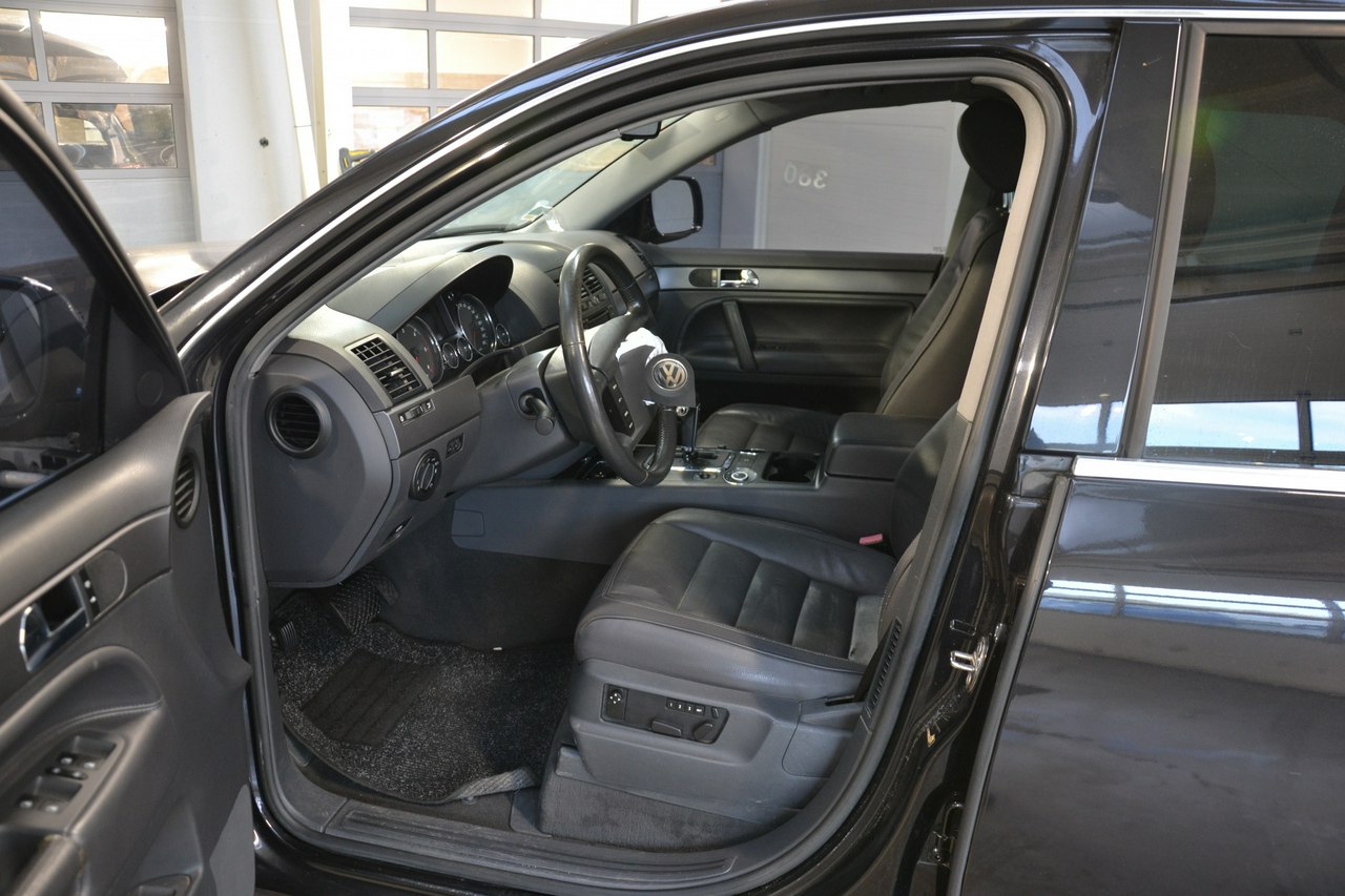 Volkswagen Touareg - obrazek 15