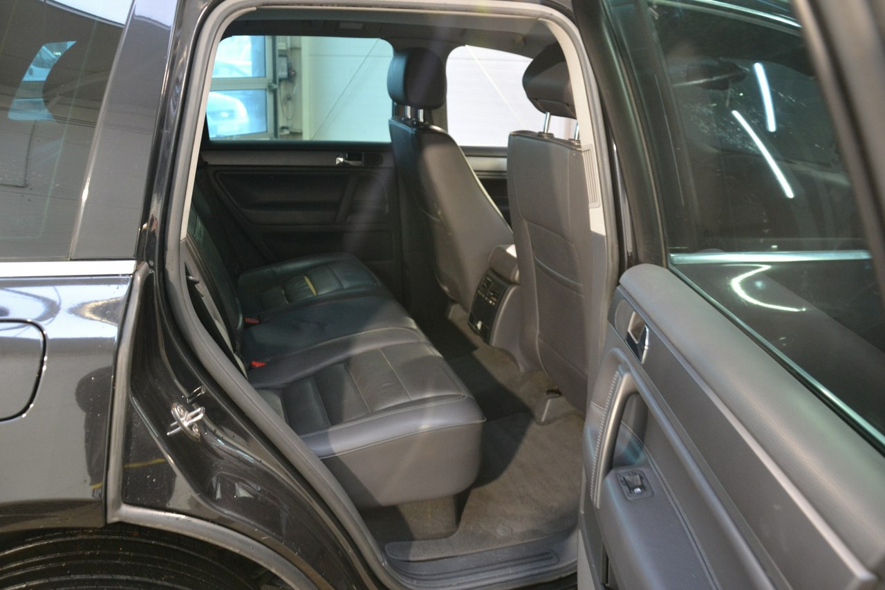 Volkswagen Touareg - obrazek 20