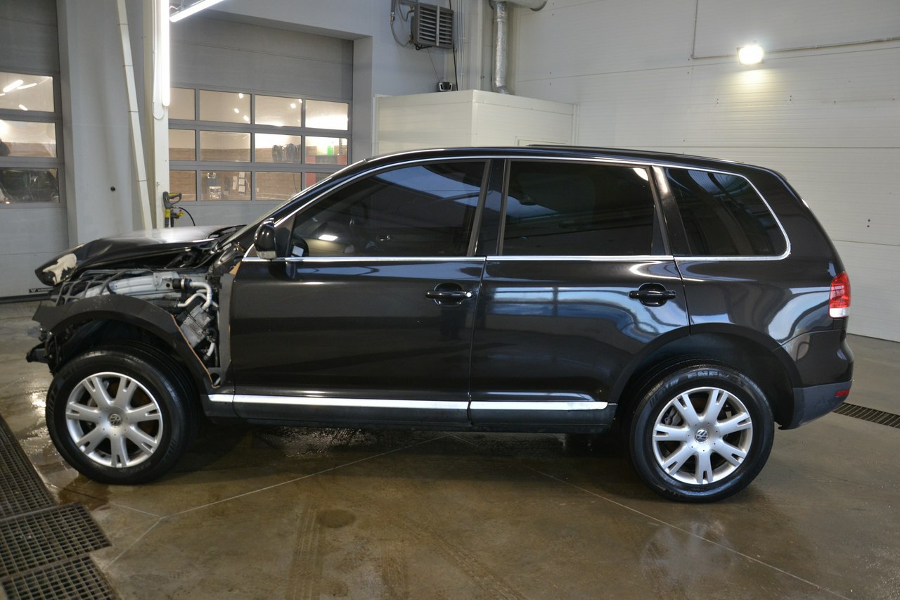 Volkswagen Touareg - obrazek 4