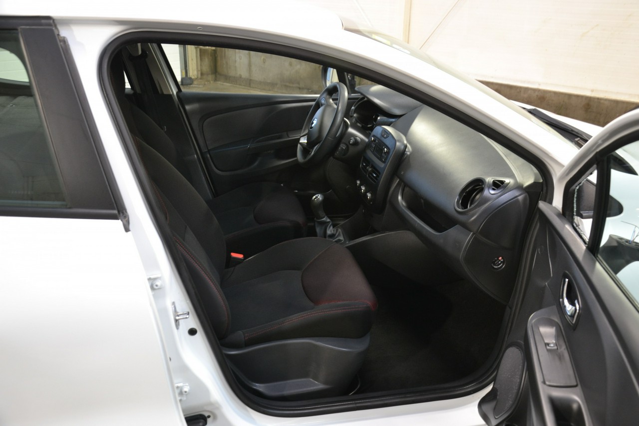 Renault Clio - obrazek 21