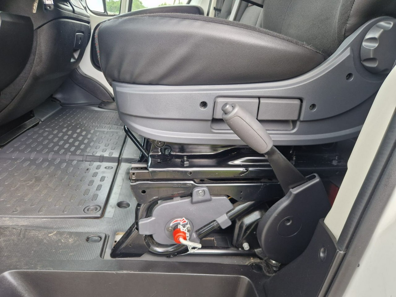 Peugeot Boxer - obrazek 11