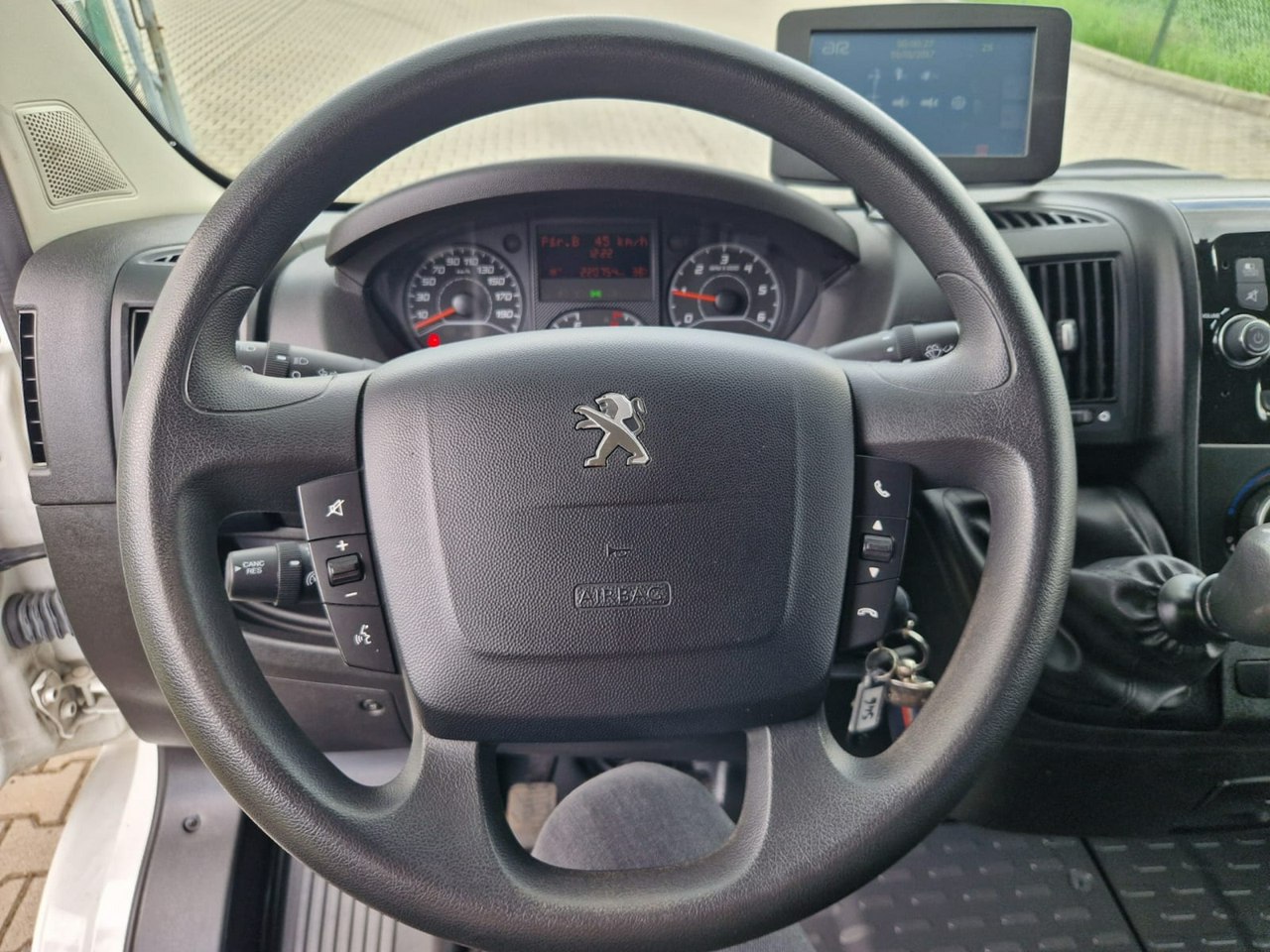 Peugeot Boxer - obrazek 16