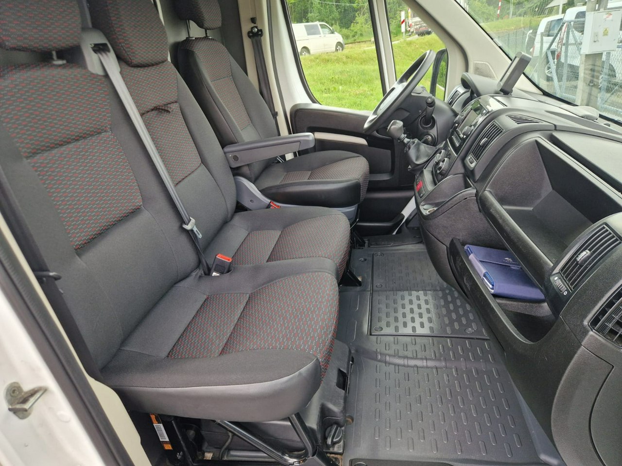 Peugeot Boxer - obrazek 20