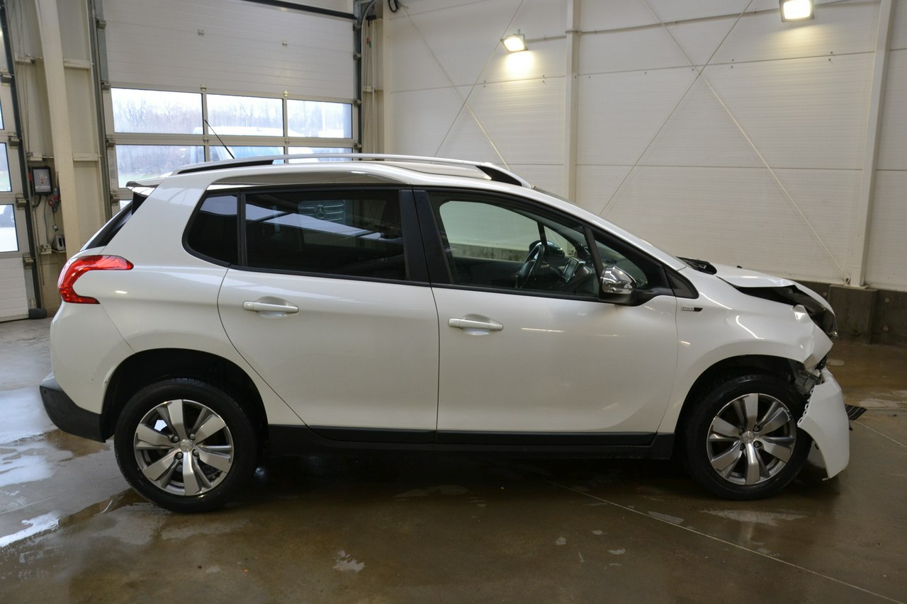 Peugeot 2008 - obrazek 8