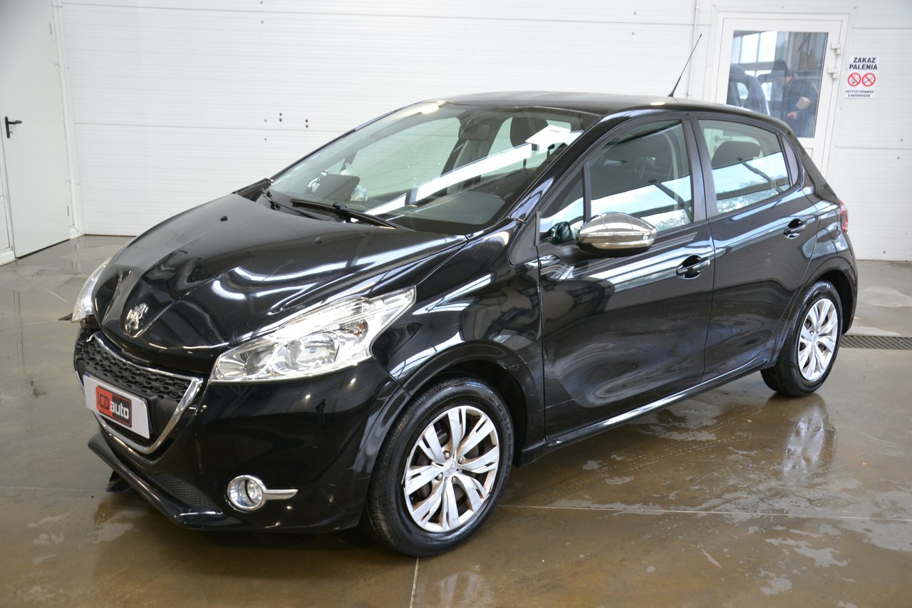 Peugeot 208 - obrazek 3