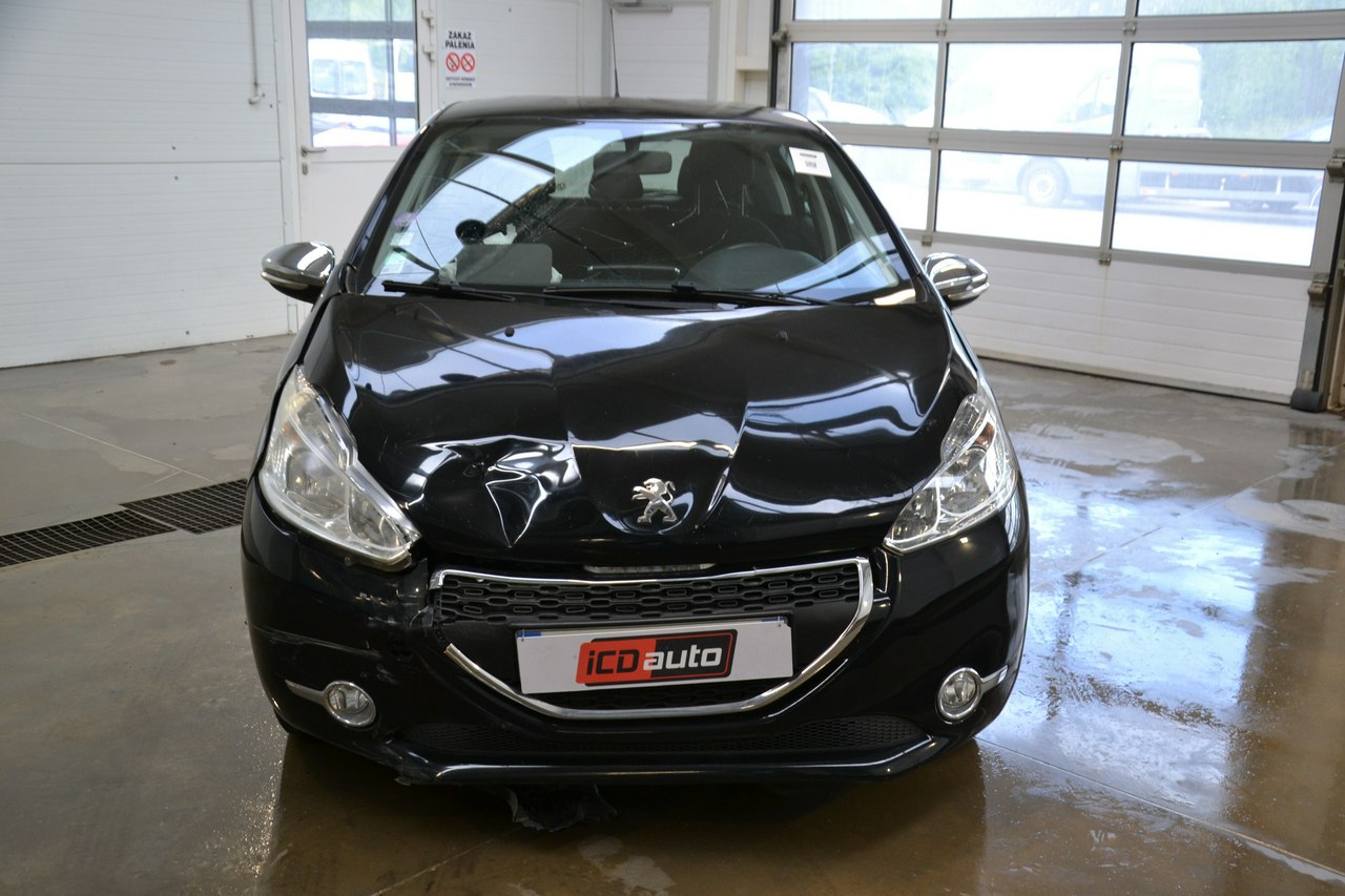 Peugeot 208 - obrazek 2