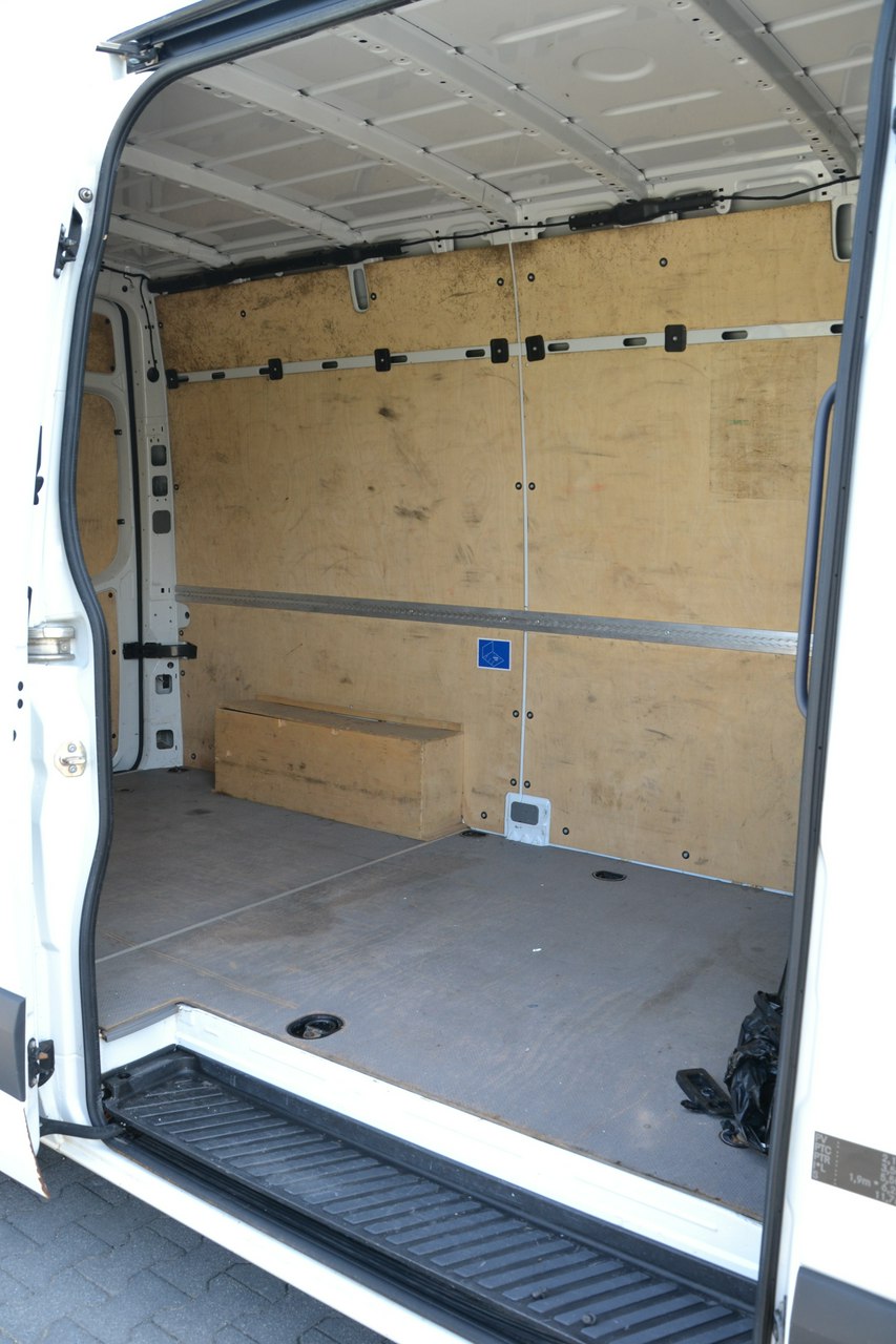 Mercedes Sprinter - obrazek 21