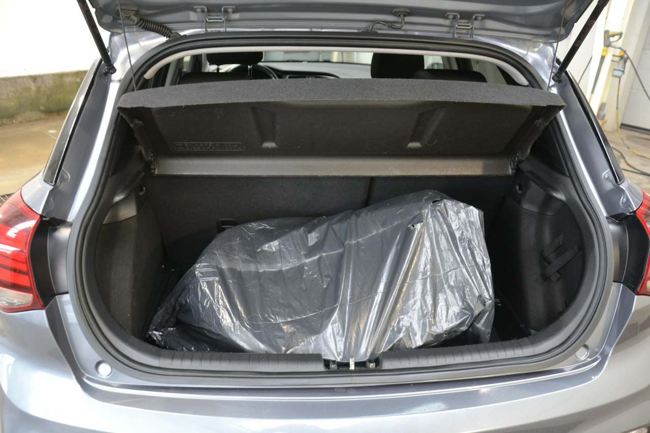 Hyundai i20 - obrazek 23