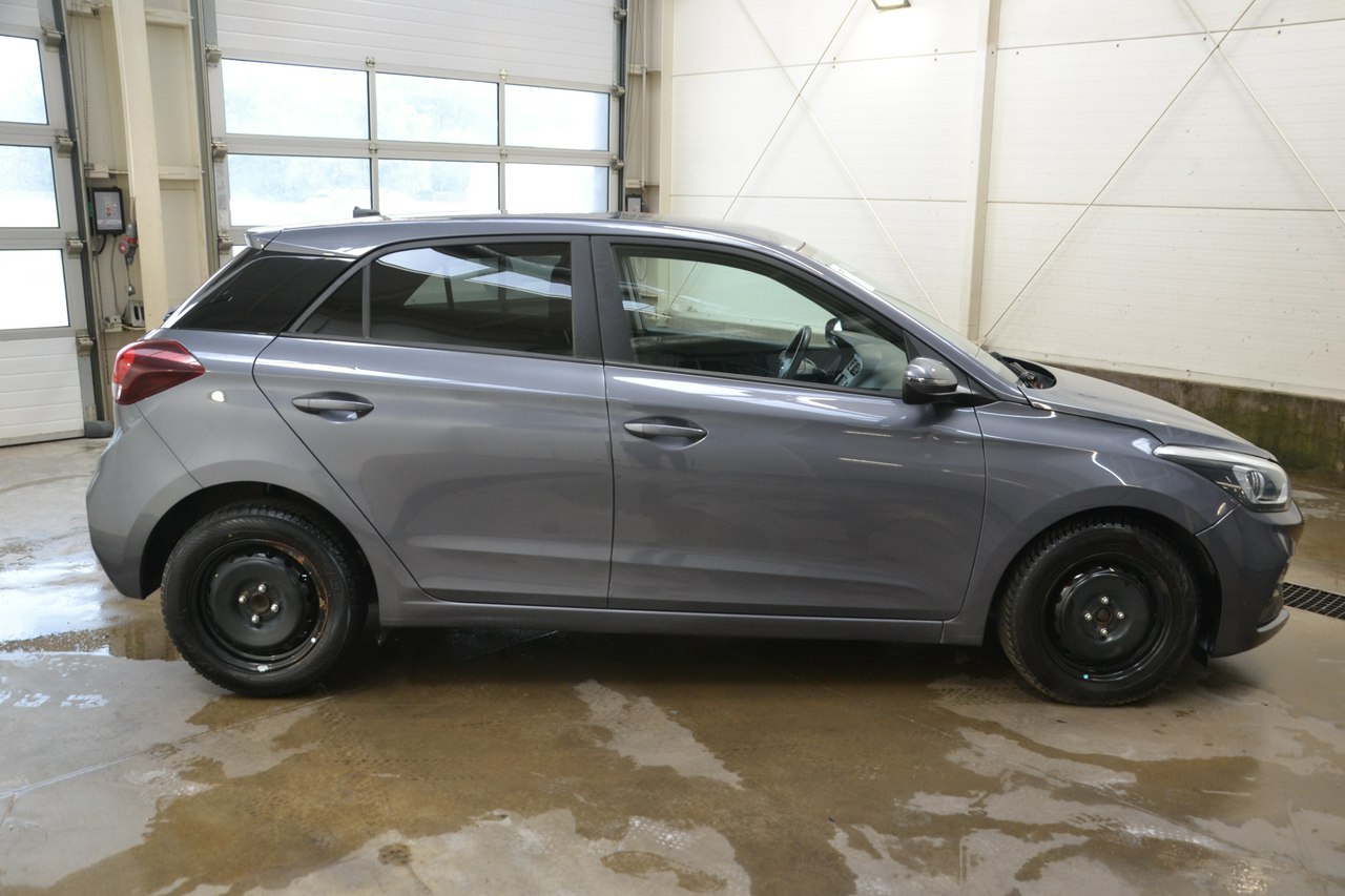 Hyundai i20 - obrazek 8