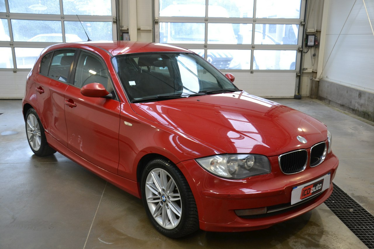 BMW 118