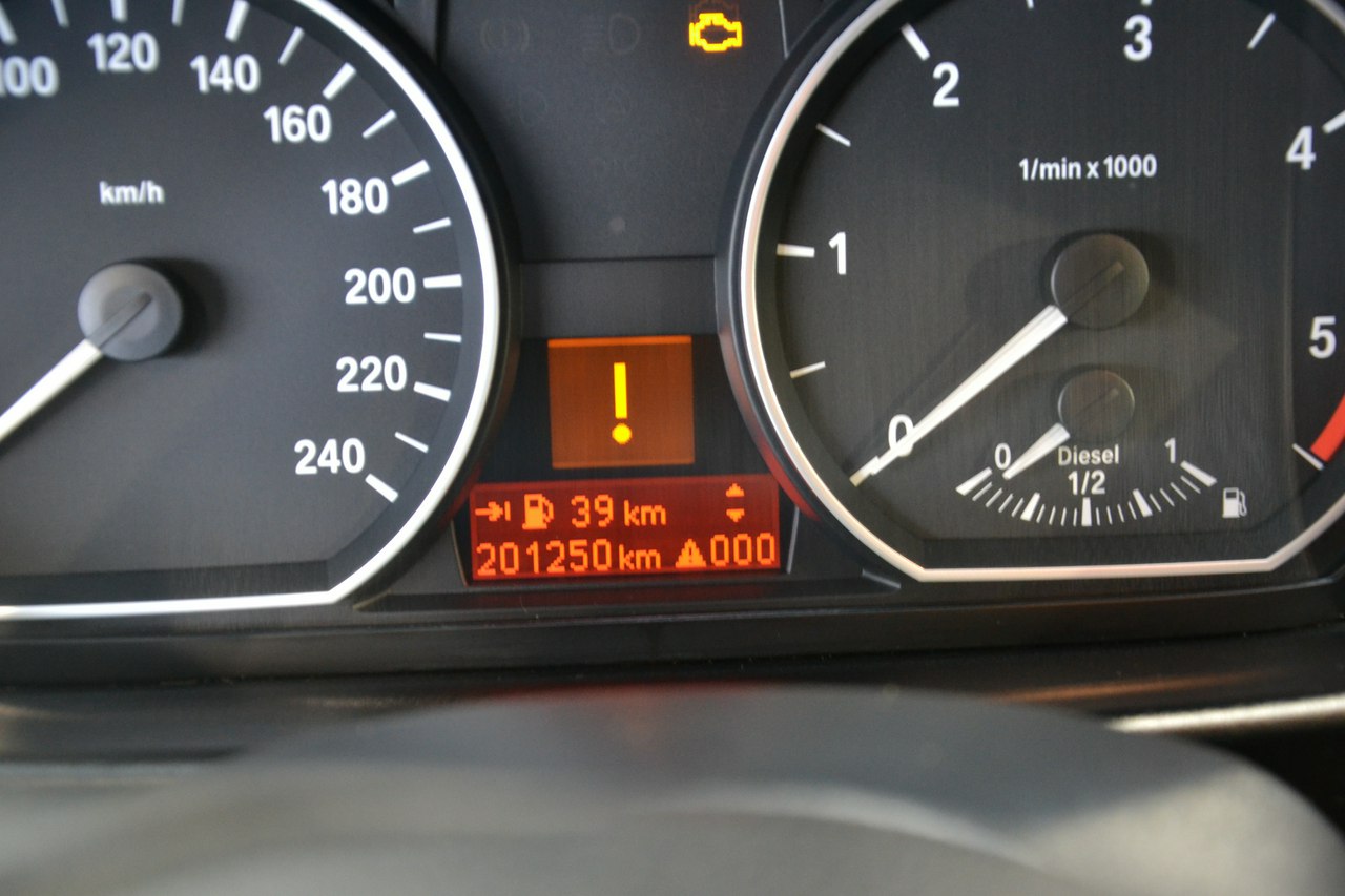 BMW 118 - obrazek 17