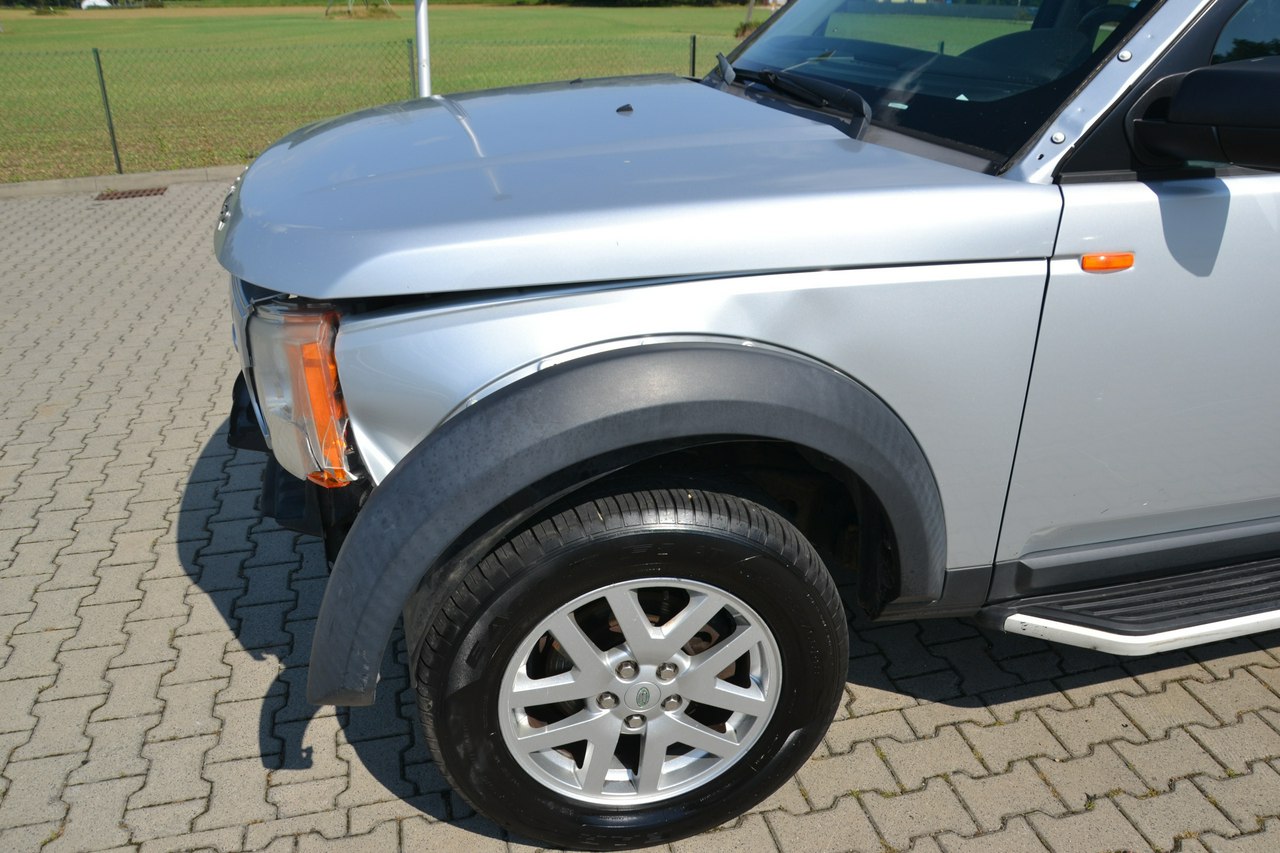 Land Rover Defender - obrazek 11