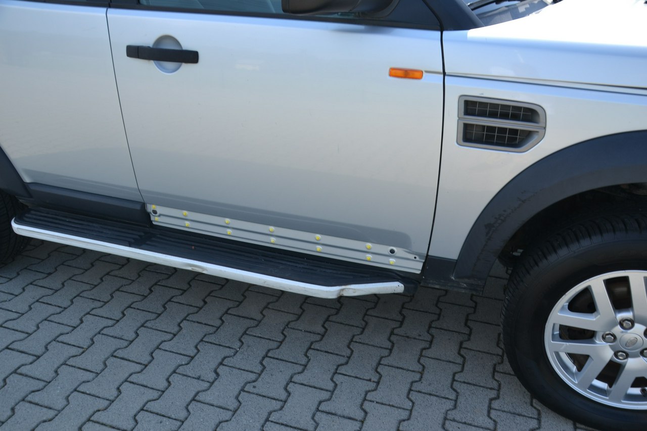 Land Rover Defender - obrazek 15