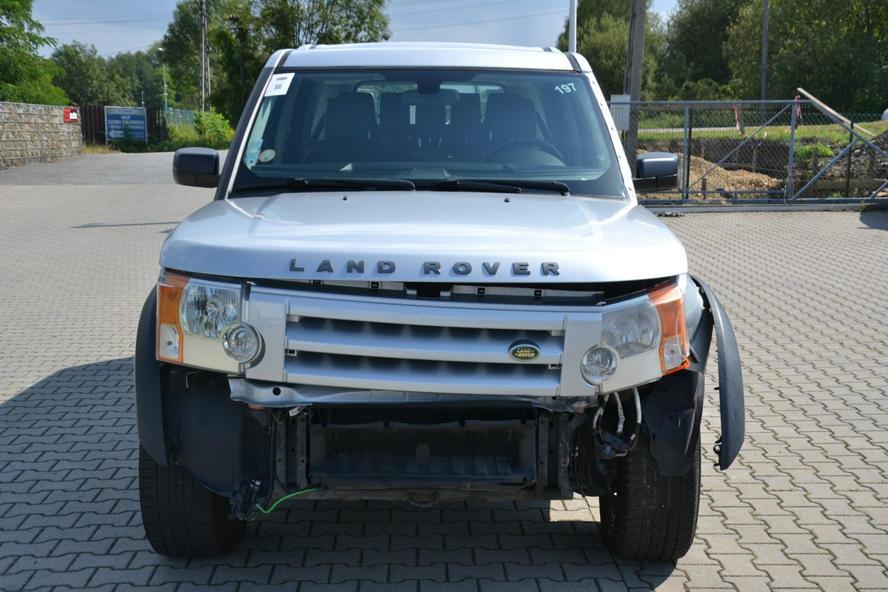 Land Rover Defender - obrazek 2