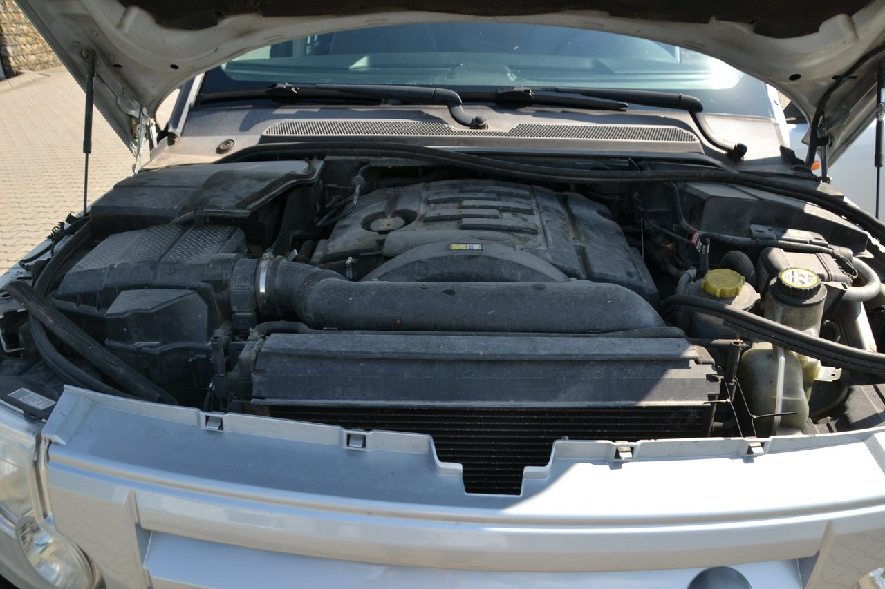 Land Rover Defender - obrazek 25