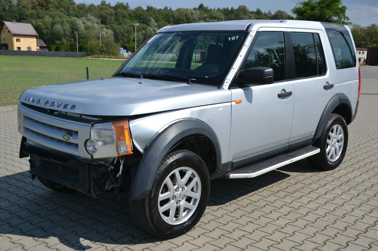 Land Rover Defender - obrazek 3