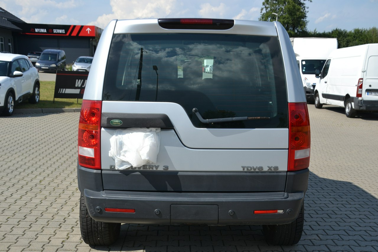 Land Rover Defender - obrazek 7