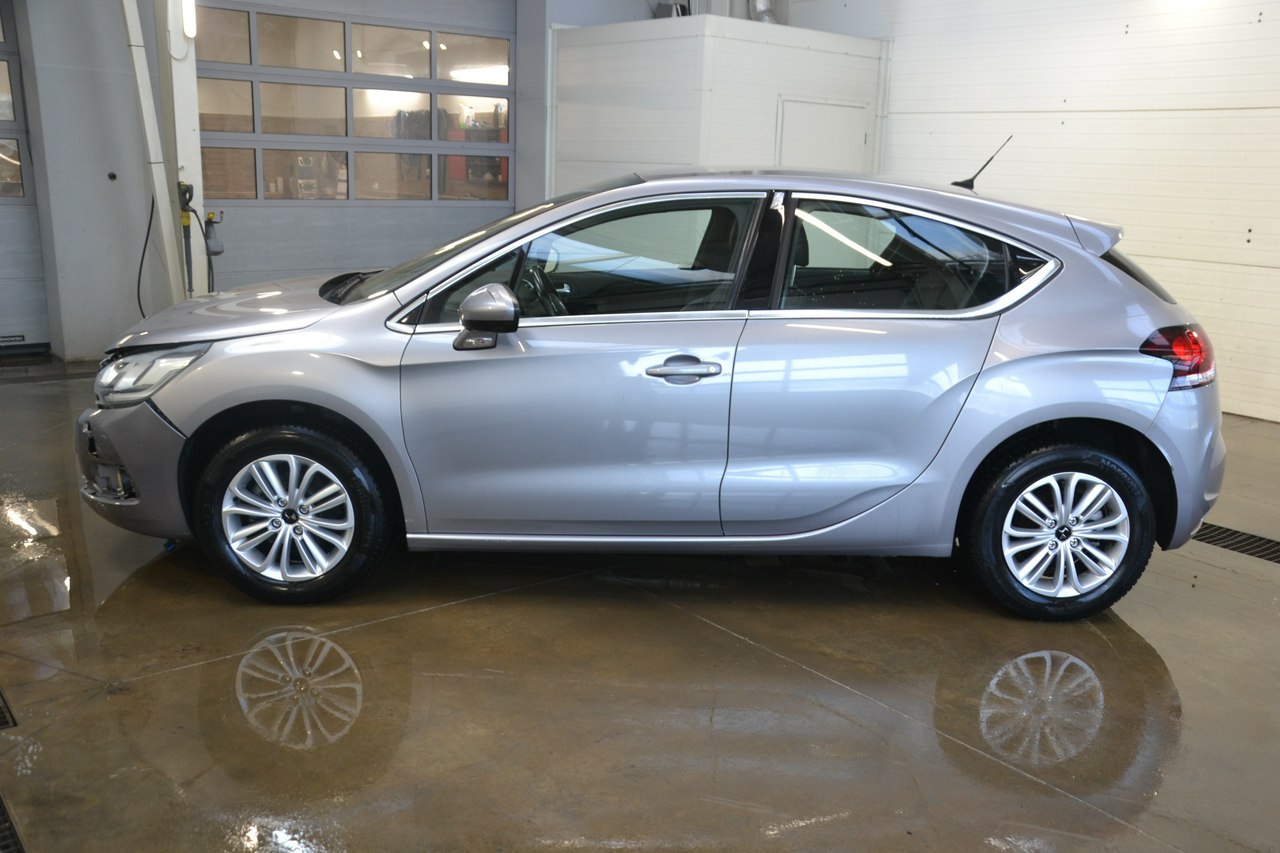 DS Automobiles DS 4 - obrazek 4