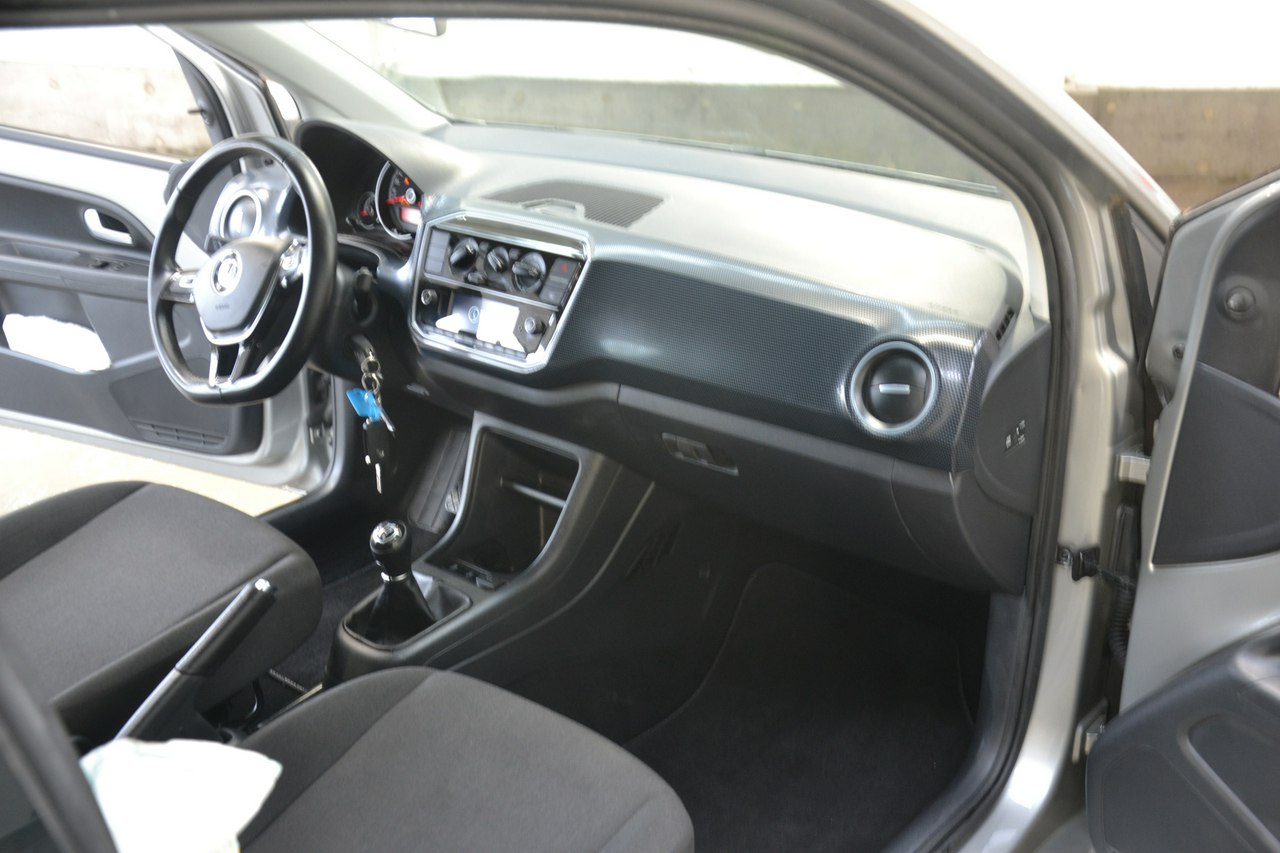 Volkswagen Up! - obrazek 15