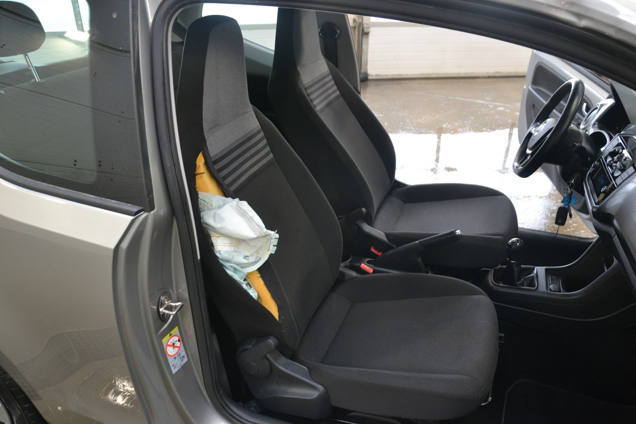 Volkswagen Up! - obrazek 17