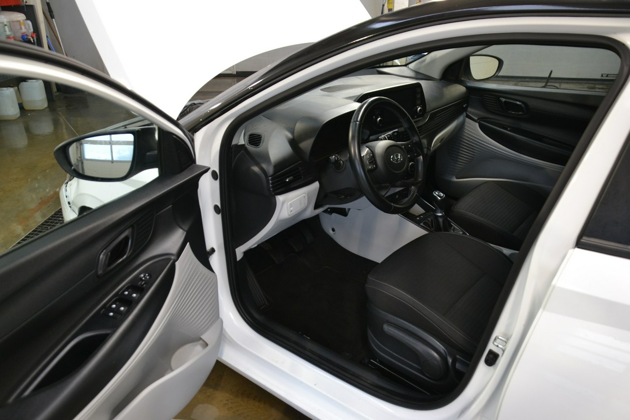 Hyundai i20 - obrazek 14