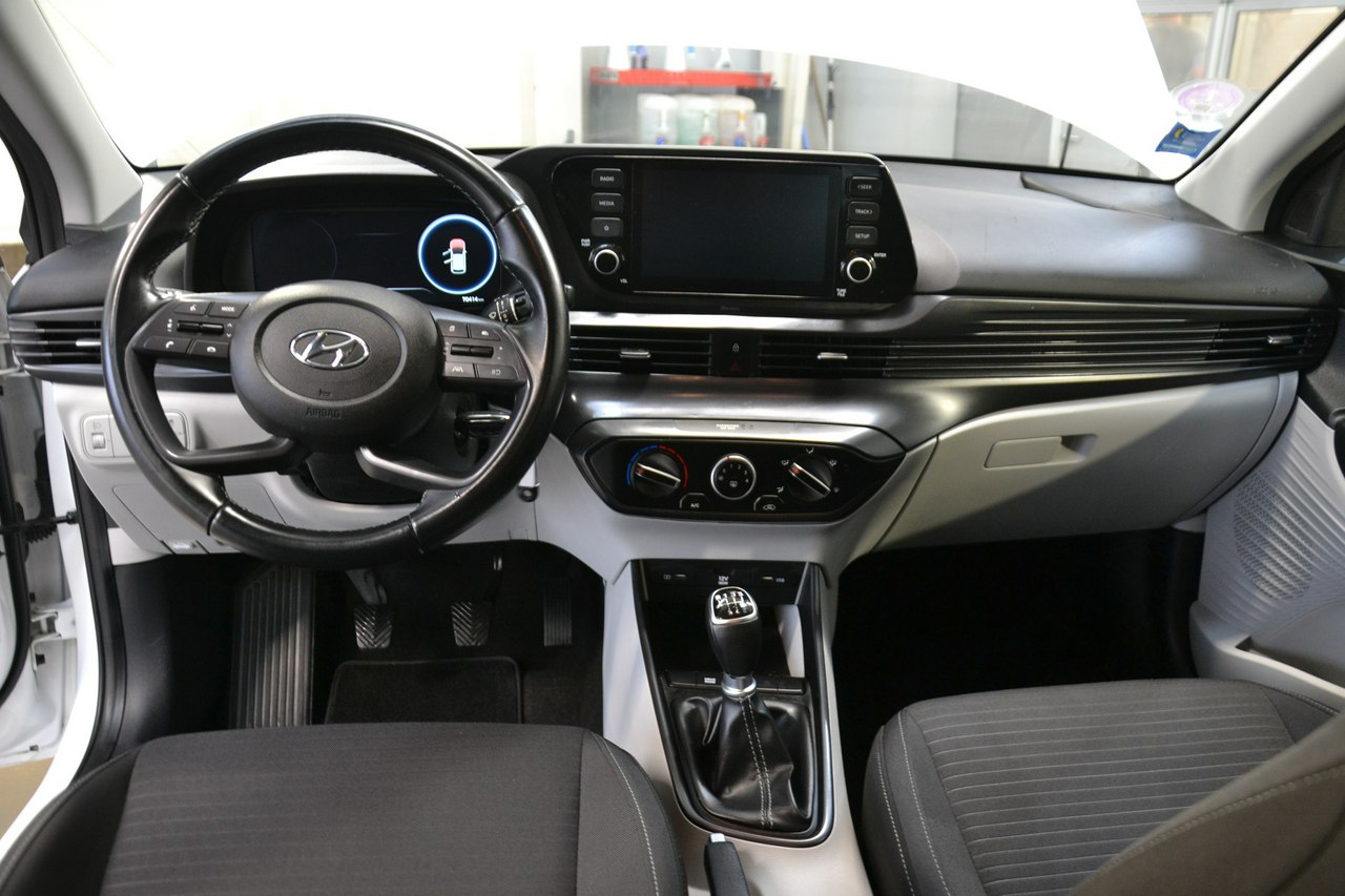 Hyundai i20 - obrazek 16