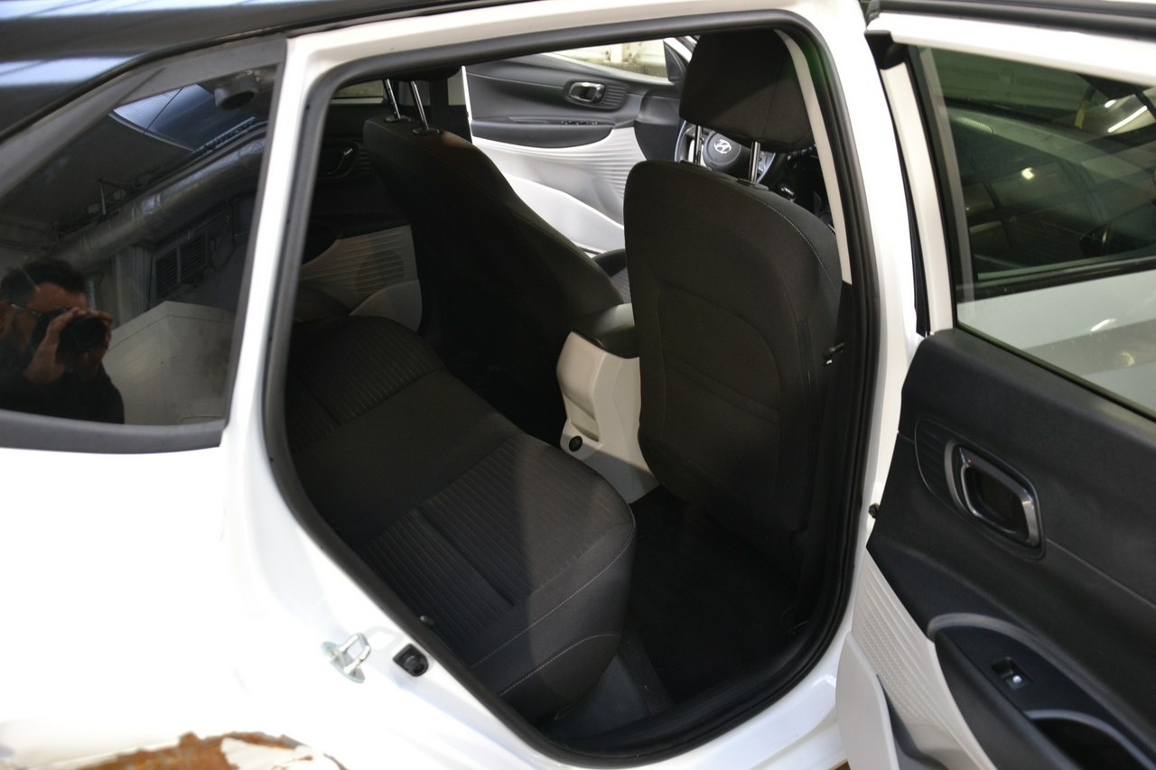 Hyundai i20 - obrazek 21