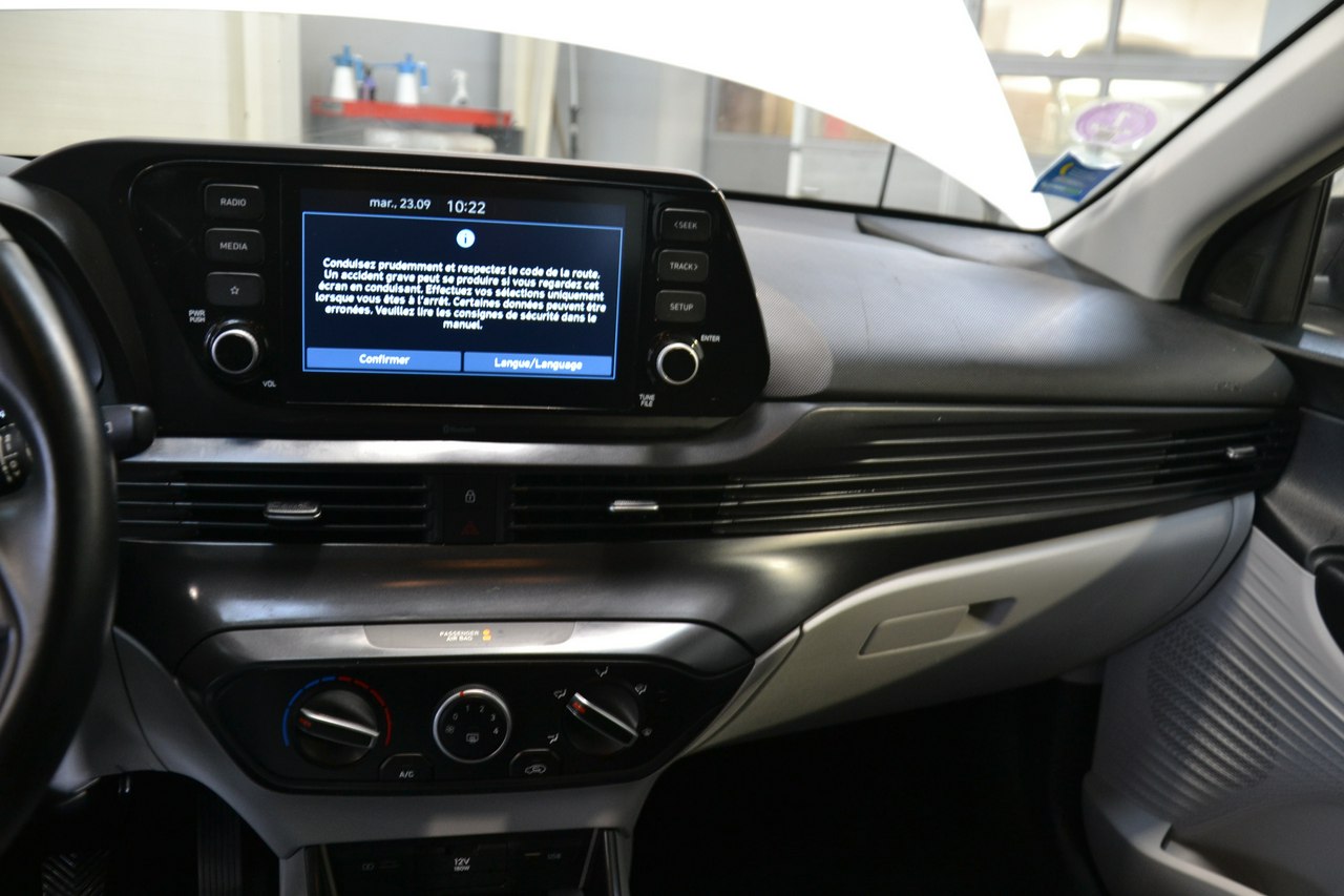 Hyundai i20 - obrazek 18