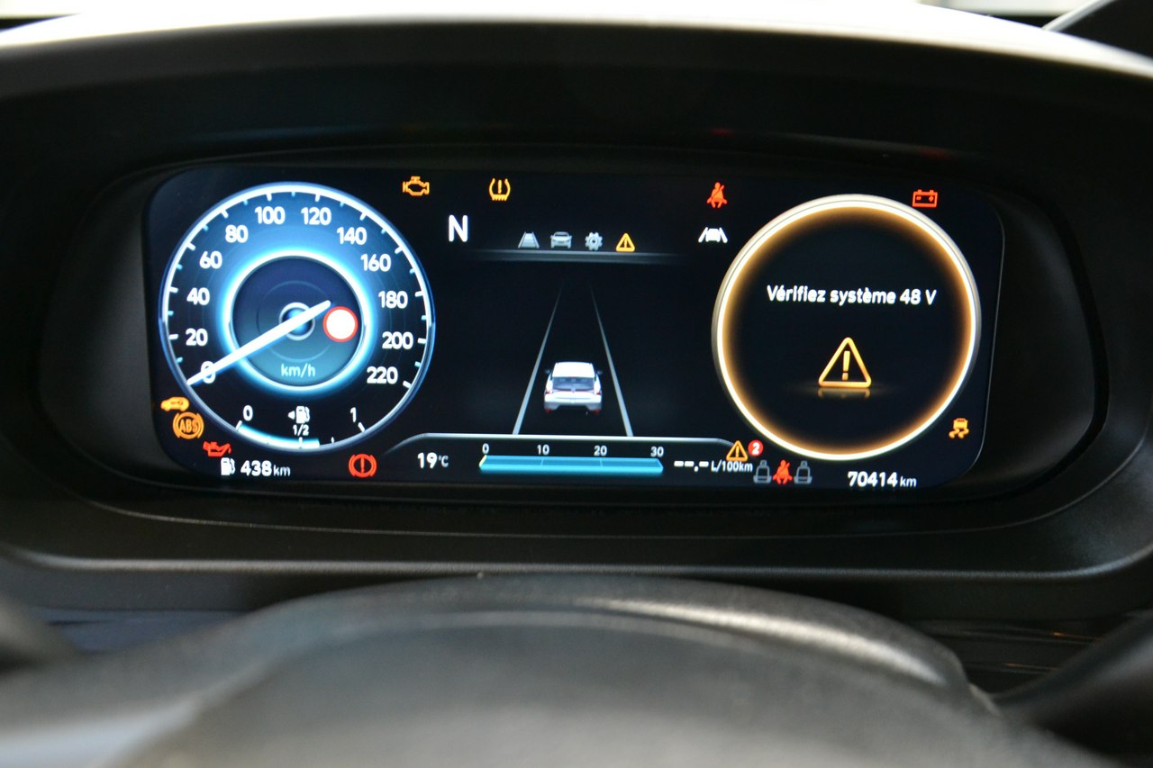 Hyundai i20 - obrazek 17