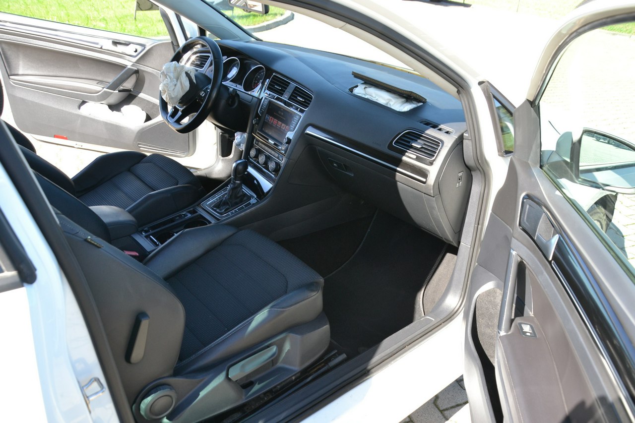 Volkswagen Golf - obrazek 15