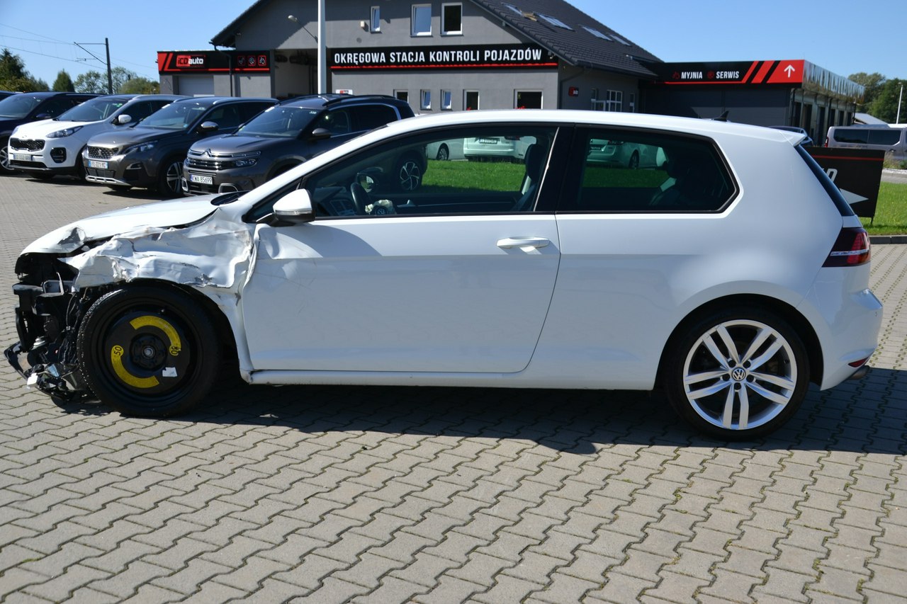 Volkswagen Golf - obrazek 3