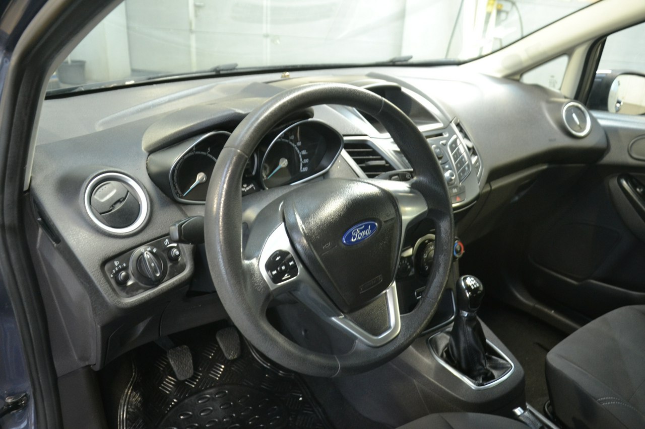Ford Fiesta - obrazek 16