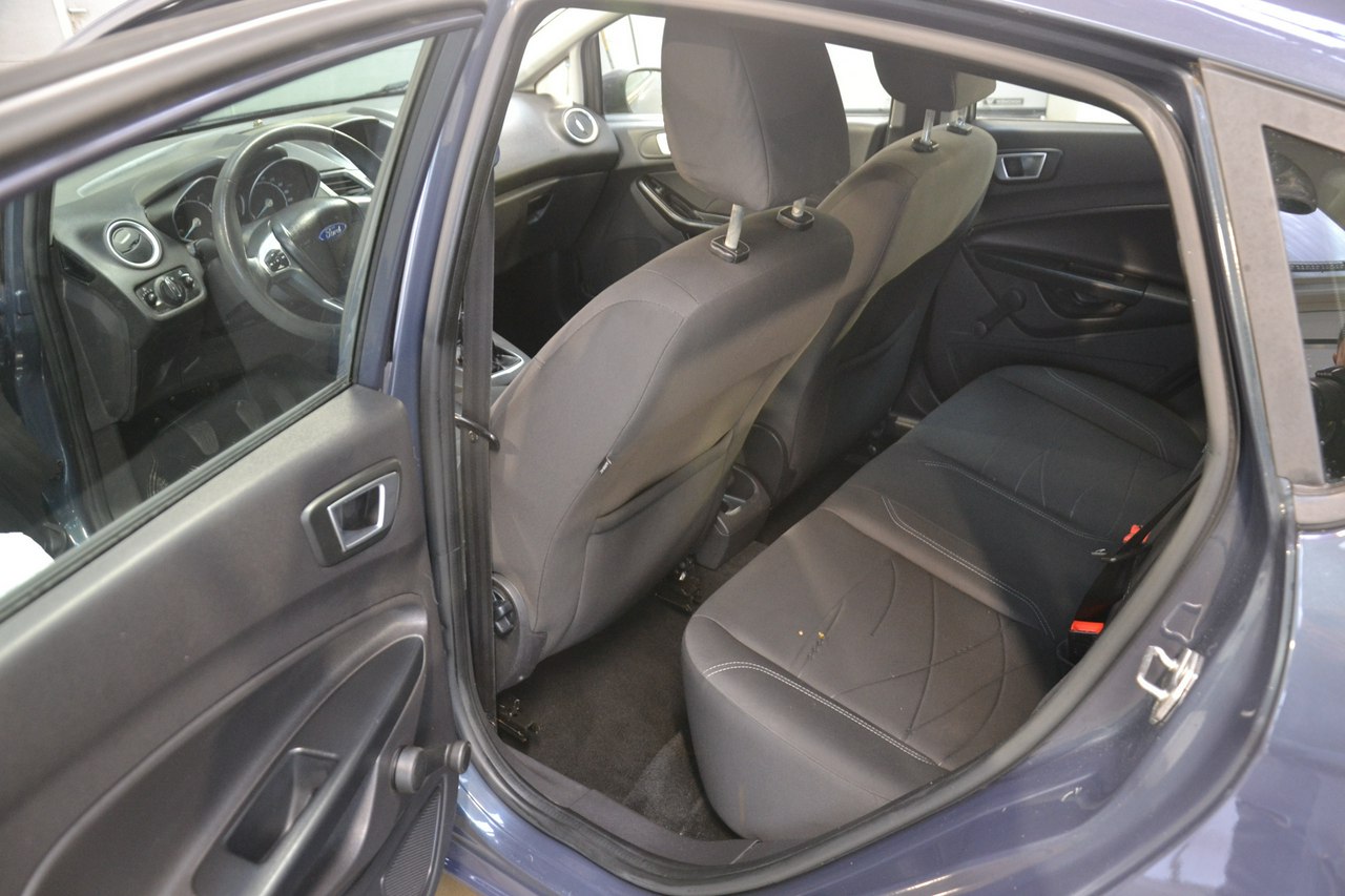 Ford Fiesta - obrazek 21