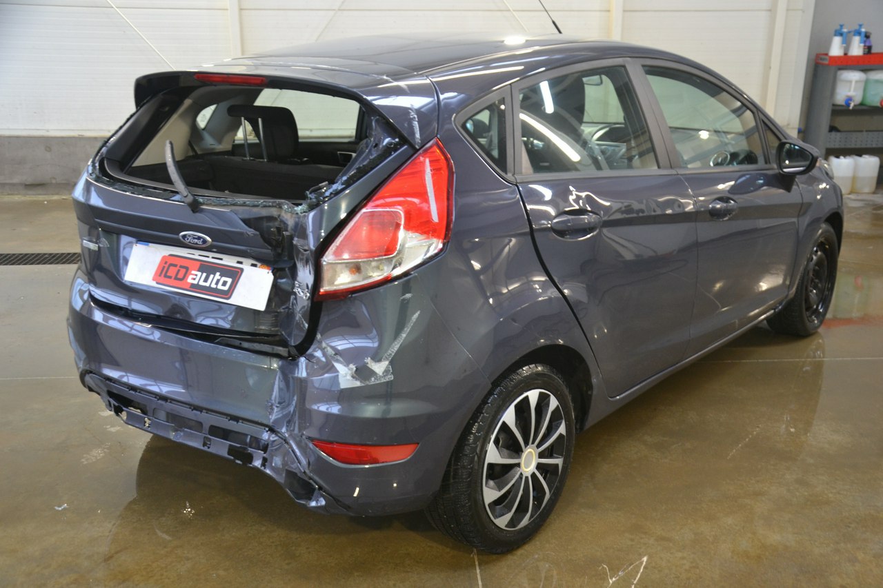 Ford Fiesta - obrazek 7