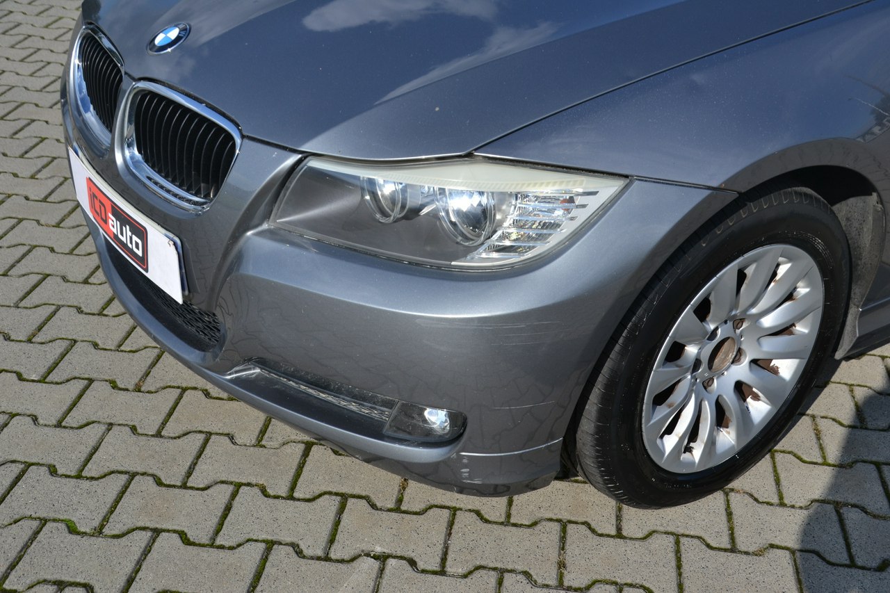 BMW 318 - obrazek 11