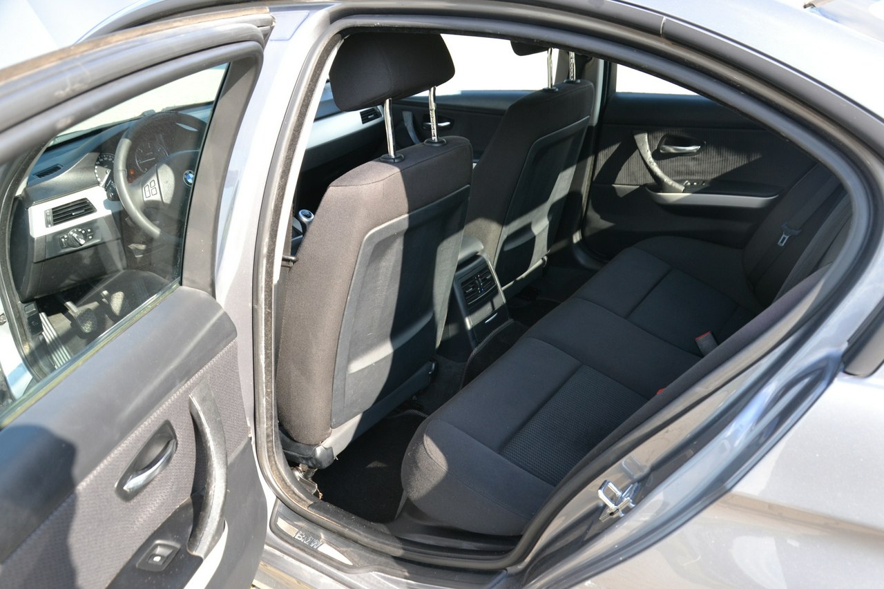 BMW 318 - obrazek 22