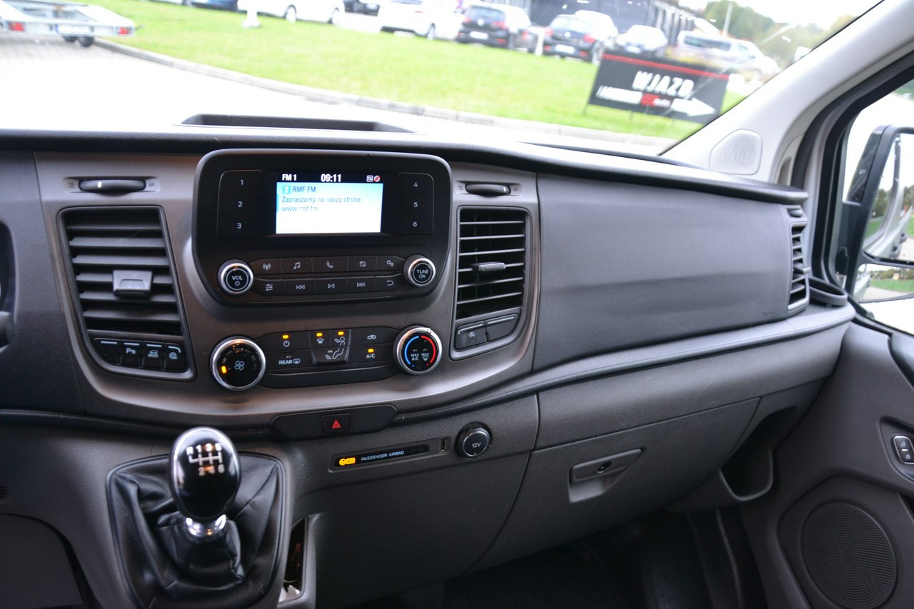 Ford Transit Custom - obrazek 10
